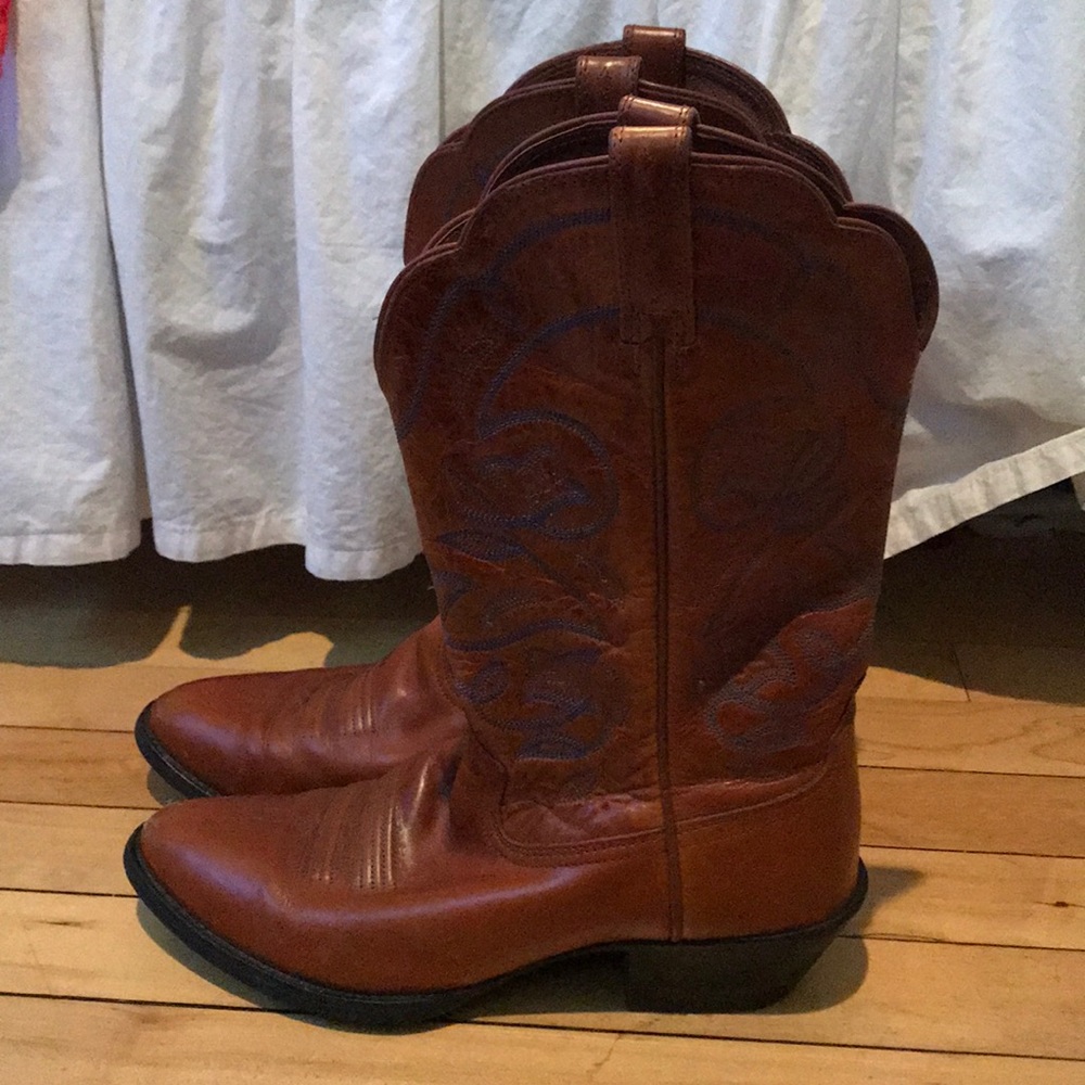 Ariat Cowboy Boots Sz 8